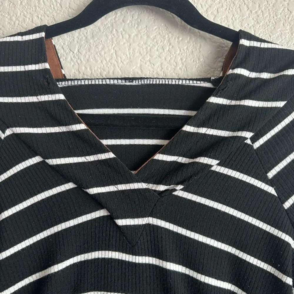 Bellamie Striped Hoodie Tunic Top – Size S